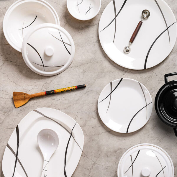 Strokes Round Dinner Set (32 Piece)